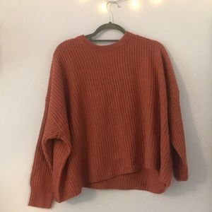 Muted coral knit sweater L